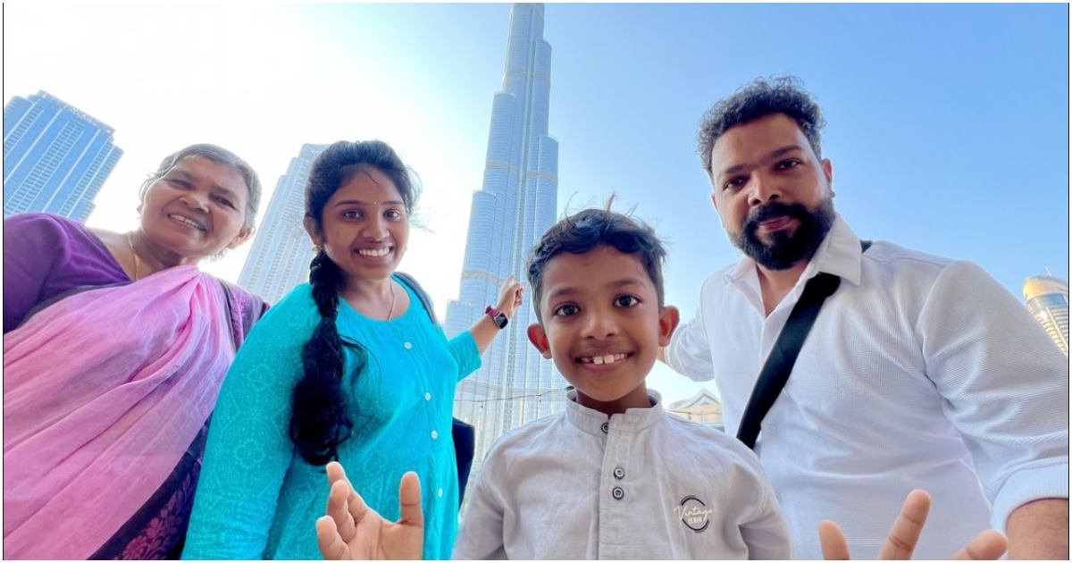 K L Bro Biju Rithvik At Dubai Burj Khalifa