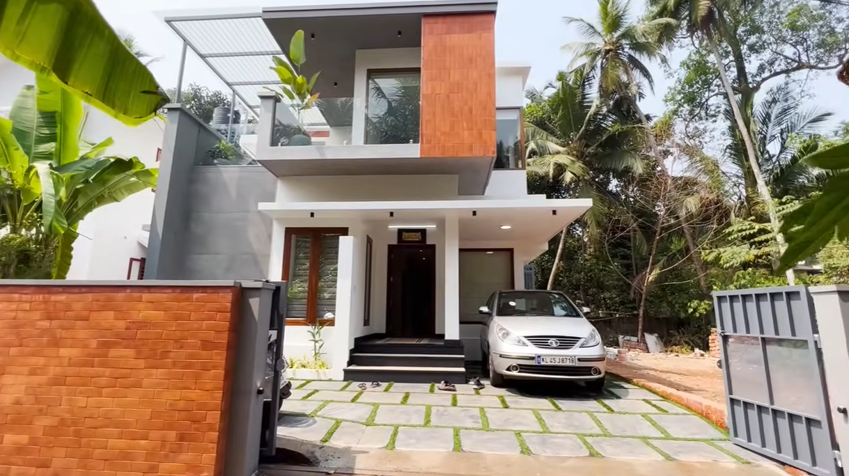 Beautiful 4.5 Cent Modern House Design