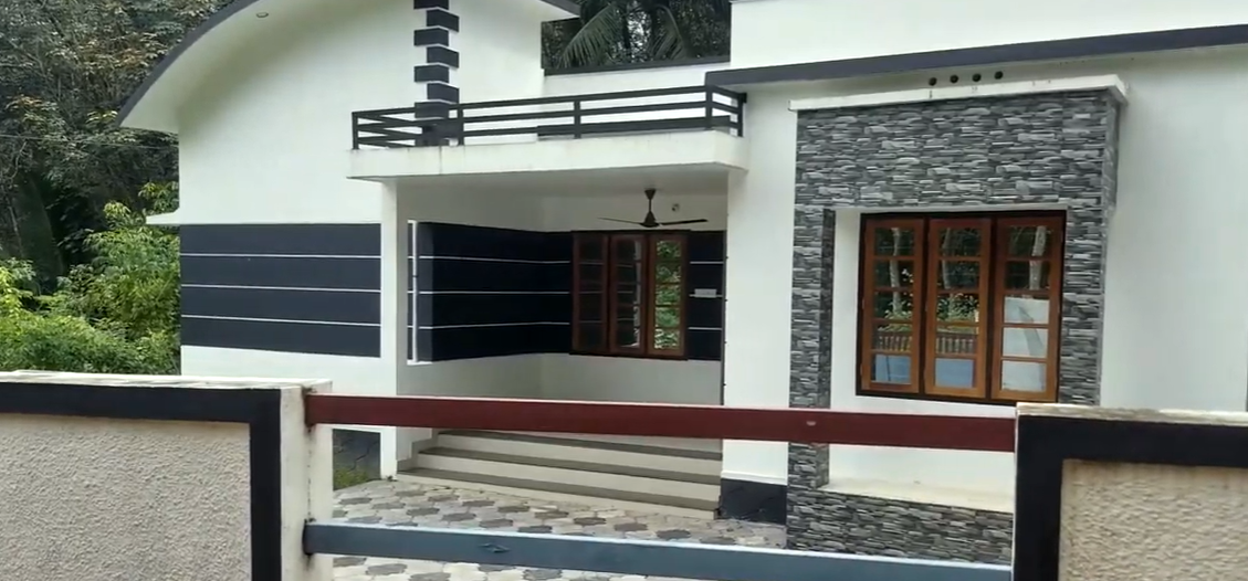 Budget Friendly 1050 Sqft House