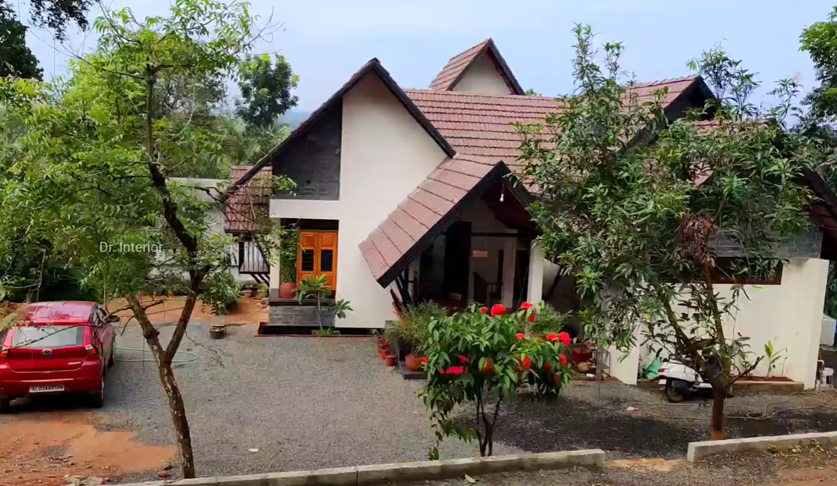 Kerala Traditional Home Design For 30 Lakh