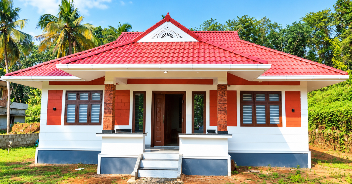 911 Sqft Modern Traditional Home For 13 Lakh